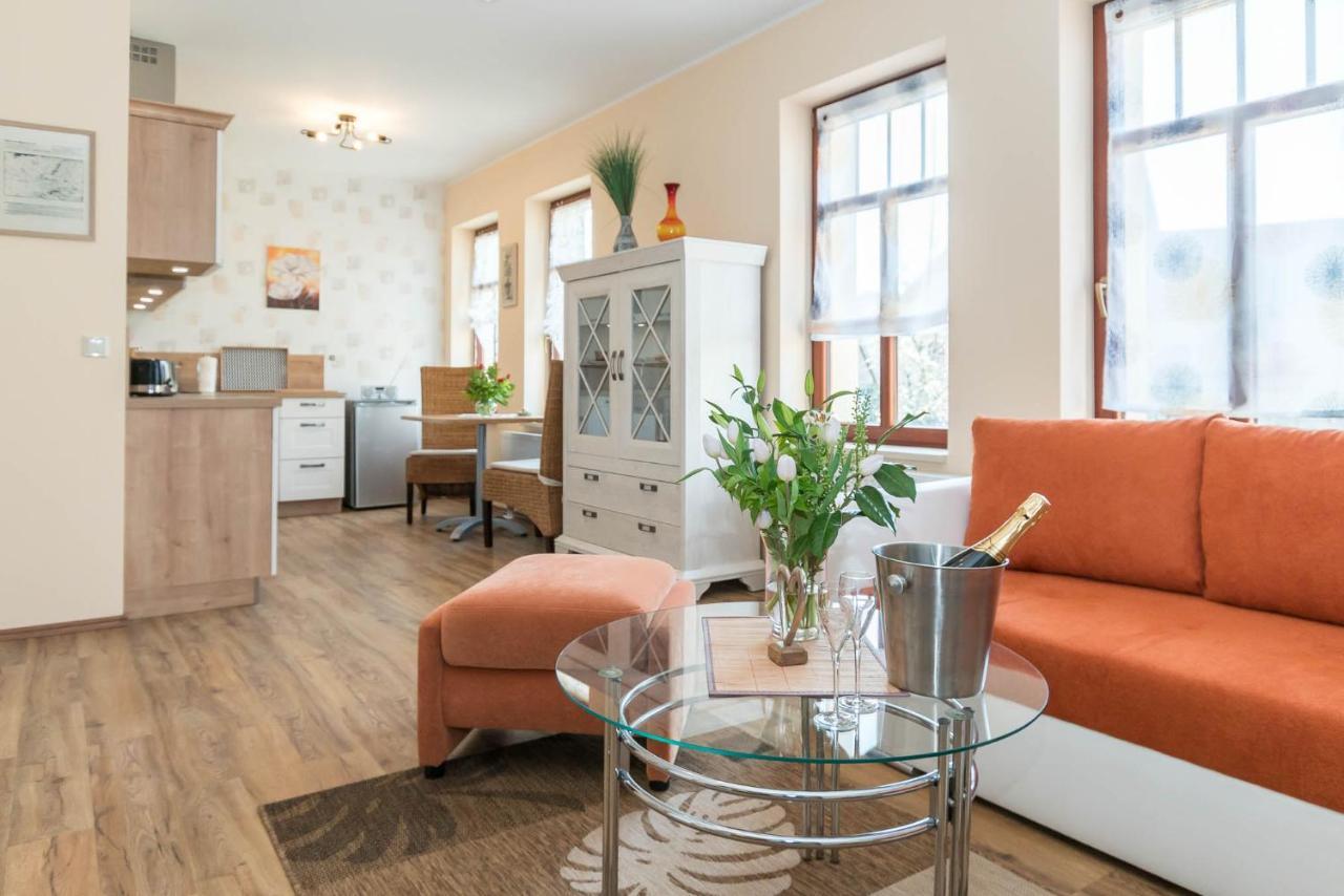 Weingut Pawis Appartements Freyburg Kamer foto